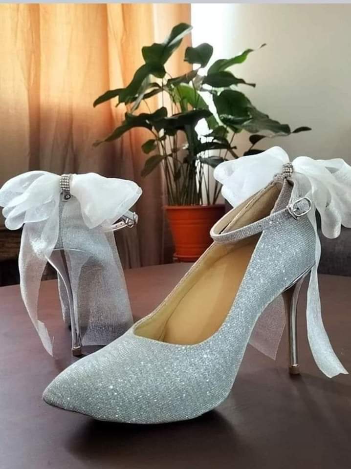婚鞋量脚定制